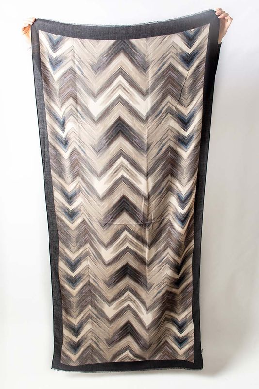 Tall Sjaal Zwart Creme Taupe - lange vrouwen