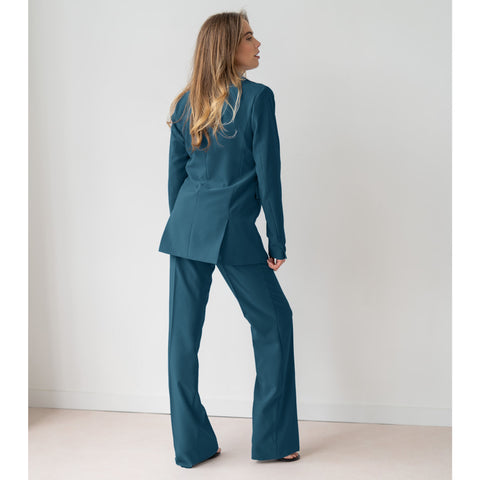 LongLady Blazer Cathy, tall kleding voor lange vrouwen, gedragen door model