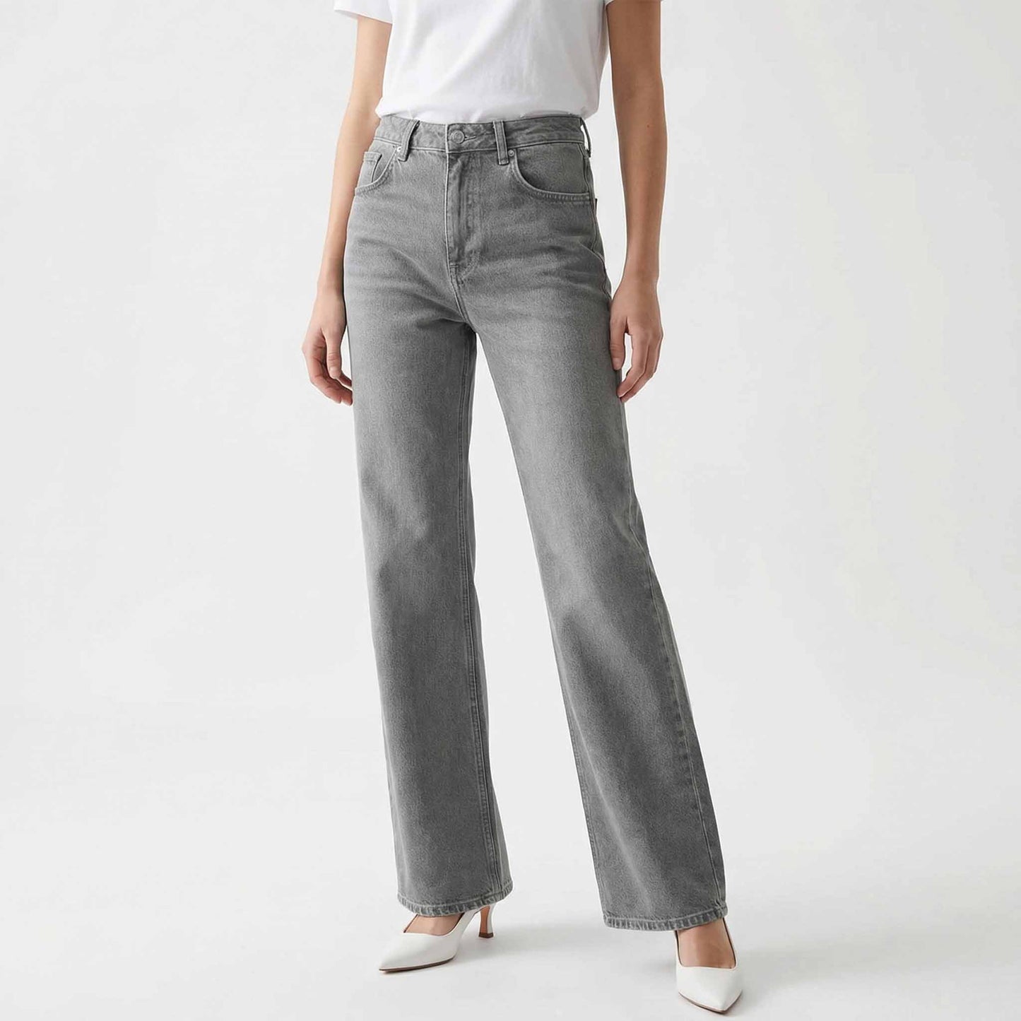 LTB Jeans Danica Lunar Grey, tall jeans voor lange dames, gedragen door model