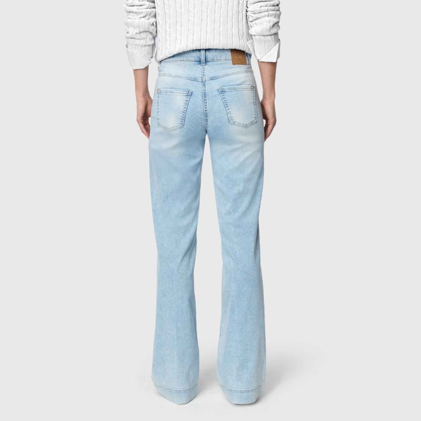 Mac Jeans Dream Wide Light Azure Blue, tall jeans voor lange vrouwen achteraanzicht model