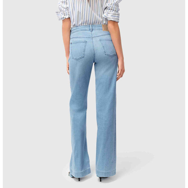 Mac Jeans Dream Wide Sun Bleached Auth, jeans in tall met lange benen, achteraanzicht
